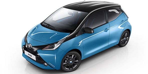 Toyota Aygo X-Cite: una versión especial muy cyan Toyota Aygo X-Cite: una versión especial muy cyan
