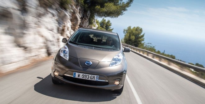New-Nissan-LEAF-30-kWh_106