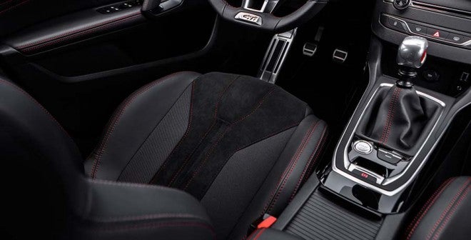 PEUGEOT 308 GTi PEUGEOT 308 GTi