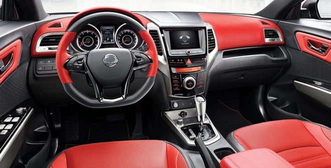 Prueba y presentación del SsangYong Tivoli diésel y GLP 2015 Prueba y presentación del SsangYong Tivoli diésel y GLP 2015