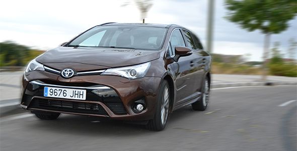 Prueba Toyota Avensis Touring Sports 150D Executive Prueba Toyota Avensis Touring Sports 150D Executive