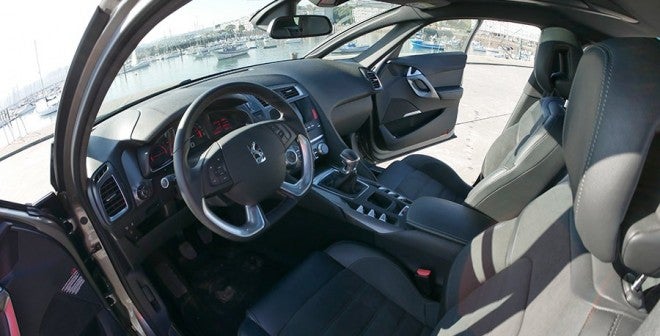 Prueba DS 5 Style BlueHdi 120 CV 2015 Prueba DS 5 Style BlueHdi 120 CV 2015, interior, Rubén Fidalgo