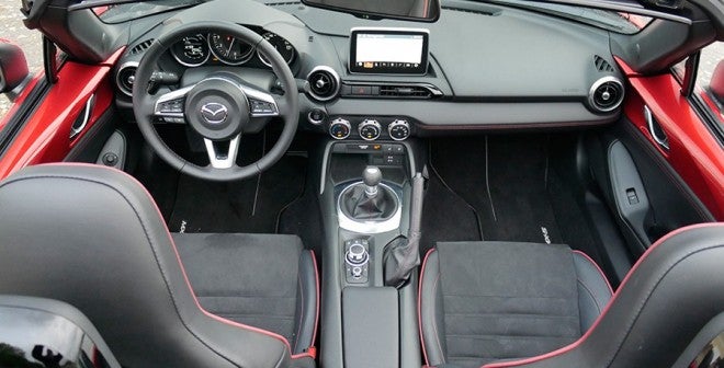 Prueba Mazda MX-5 2.0 Sport 2015 Prueba Mazda MX-5 2.0 Sport 2015, interior, Rubén Fidalgo