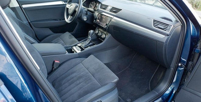 Prueba Skoda Superb 2.0 TDI 190 CV 2015 Prueba Skoda Superb 2.0 TDI 190 CV 2015, interior, Rubén Fidalgo