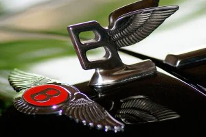 Qué significa el logo de Bentley