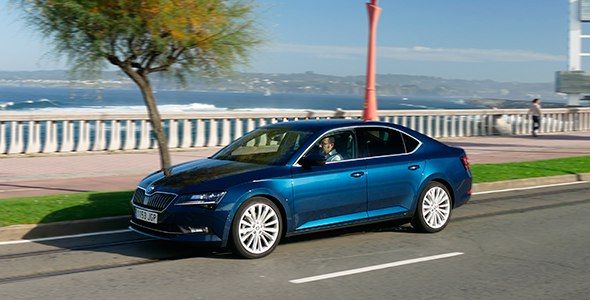 Prueba Skoda Superb 2.0 TDi 190 CV DSG 2015 Prueba Skoda Superb 2.0 TDi 190 CV DSG 2015