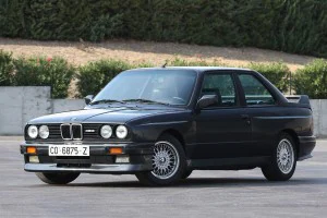 El primer BMW M3 montaba una mecánica de 4 cilindros.