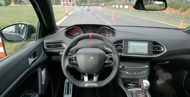 Prueba Peugeot 308 GTi 250 CV Prueba Peugeot 308 GTi 250 CV, interior, Rubén Fidalgo