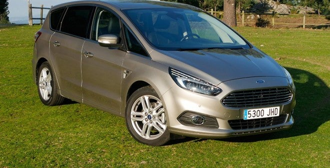 Prueba Ford Focus S-Max Titanium 2015 Prueba Ford Focus S-Max Titanium 2015, Baiona, Rubén Fidalgo