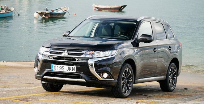 Prueba del Mitsubishi Outlander PHEV 2016 Prueba del Mitsubishi Outlander PHEV 2016, Vigo, Rubén Fidalgo