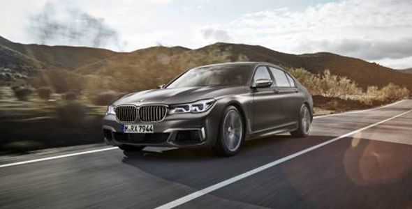 BMW M760Li xDrive: porque el lujo también puede ser divertido BMW M760Li xDrive: porque el lujo también puede ser divertido