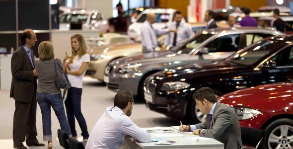 Las matriculaciones de turismos vuelven a crecer en el mes de febrero Las matriculaciones de turismos vuelven a crecer en el mes de febrero