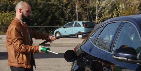 Más de 72.700 conductores se equivocan al año al echar el combustible Más de 72.700 conductores se equivocan al año al echar el combustible