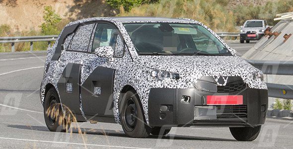 Fotos espía del nuevo Peugeot 2008, Citroën C3 y Opel Meriva Fotos espía del nuevo Peugeot 2008, Citroën C3 y Opel Meriva