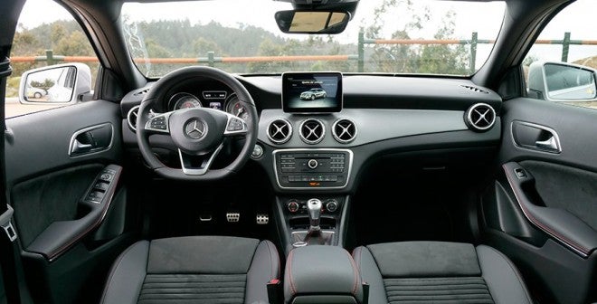 Prueba Mercedes GLA 200d 2016, interior, Rubén Fidalgo Prueba Mercedes GLA 200d 2016, interior, Rubén Fidalgo