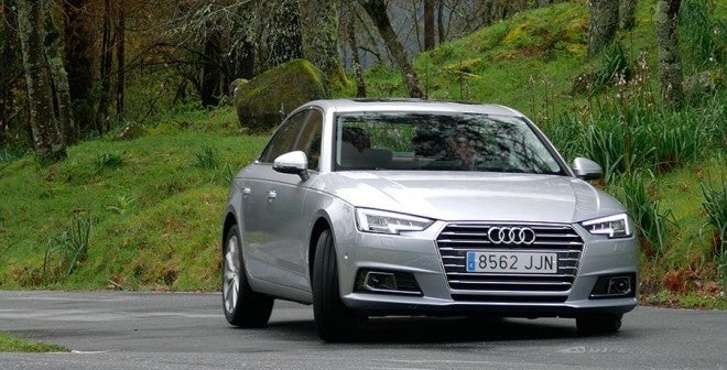 Prueba nuevo Audi A4 2.0 TDi 190 CV 2016 curva Prueba nuevo Audi A4 2.0 TDi 190 CV 2016 curva