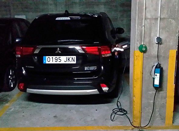 Récord de ventas de coches eléctricos en marzo de 2016 Récord de ventas de coches eléctricos en marzo de 2016