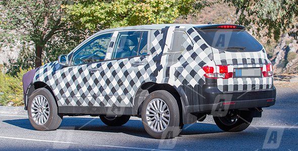 Fotos espía del nuevo SsangYong Rexton W Fotos espía del nuevo SsangYong Rexton W