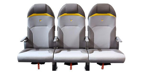 Peugeot crea unos asientos de avión ultraligeros Peugeot crea unos asientos de avión ultraligeros