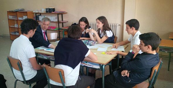 PSA y la fundación Créate colaboran en un programa para jóvenes estudiantes PSA y la fundación Créate colaboran en un programa para jóvenes estudiantes