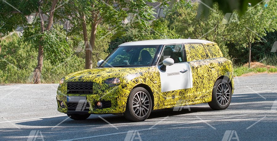 Nuevas fotos espía del nuevo Mini Countryman eDrive híbrido Nuevas fotos espía del nuevo Mini Countryman eDrive híbrido