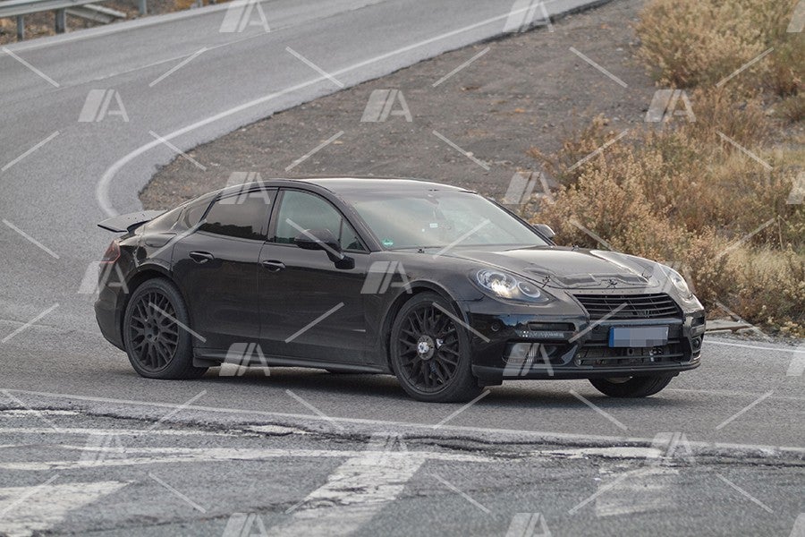 Nuevas fotos espía del futuro Porsche Pajun Nuevas fotos espía del futuro Porsche Pajun