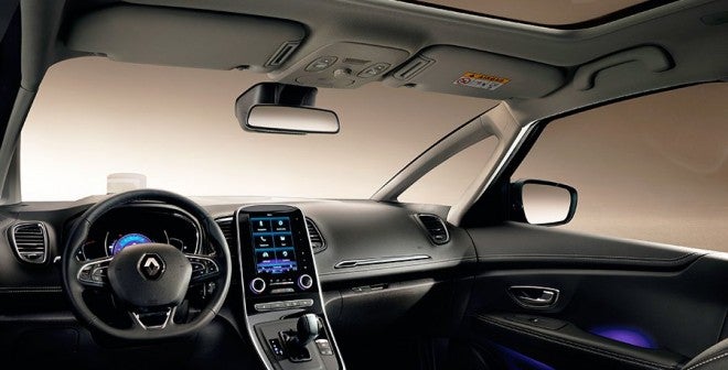 Primeras fotos del nuevo Renault Grand Scénic 2016 Primeras fotos del nuevo Renault Grand Scénic 2016