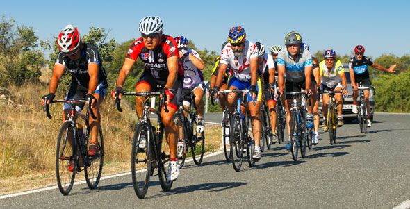 Bicis y motos protagonizan la nueva campaña especial de la DGT Bicis y motos protagonizan la nueva campaña especial de la DGT
