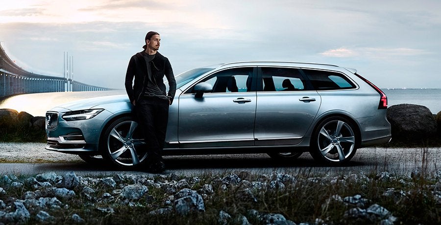 El Volvo V90 e Ibrahimovic en un vídeo de despedida El Volvo V90 e Ibrahimovic en un vídeo de despedida