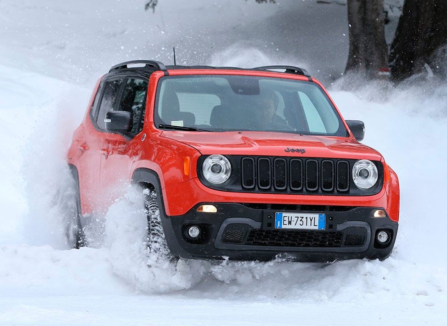 El Jeep Renegade es uno de los coches SUV con más capacidades fuera de la carretera.