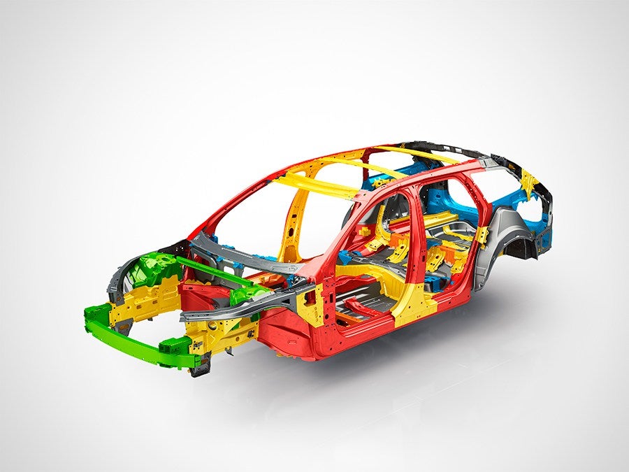 Volvo es pionera en el uso de aceros de alta resiliencia que mejoran la seguridad pasiva.