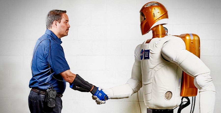 General Motors y la NASA crean un guante robótico General Motors y la NASA crean un guante robótico