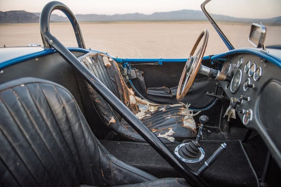 Esta unidad no ha sido restaurada y está en estado completamente original por expreso deseo de Carrol Shelby.