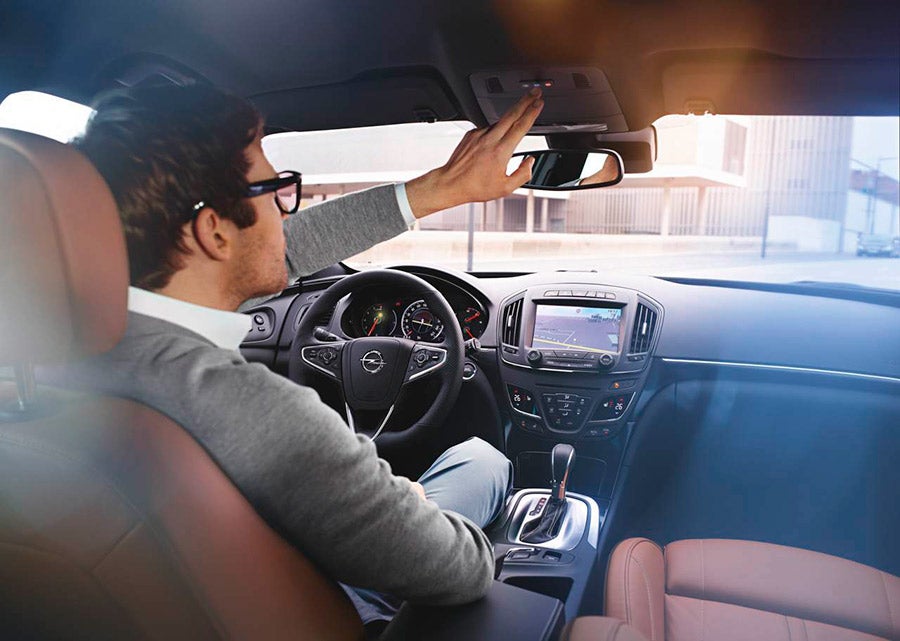 El manejo de OnStar es muy sencillo.