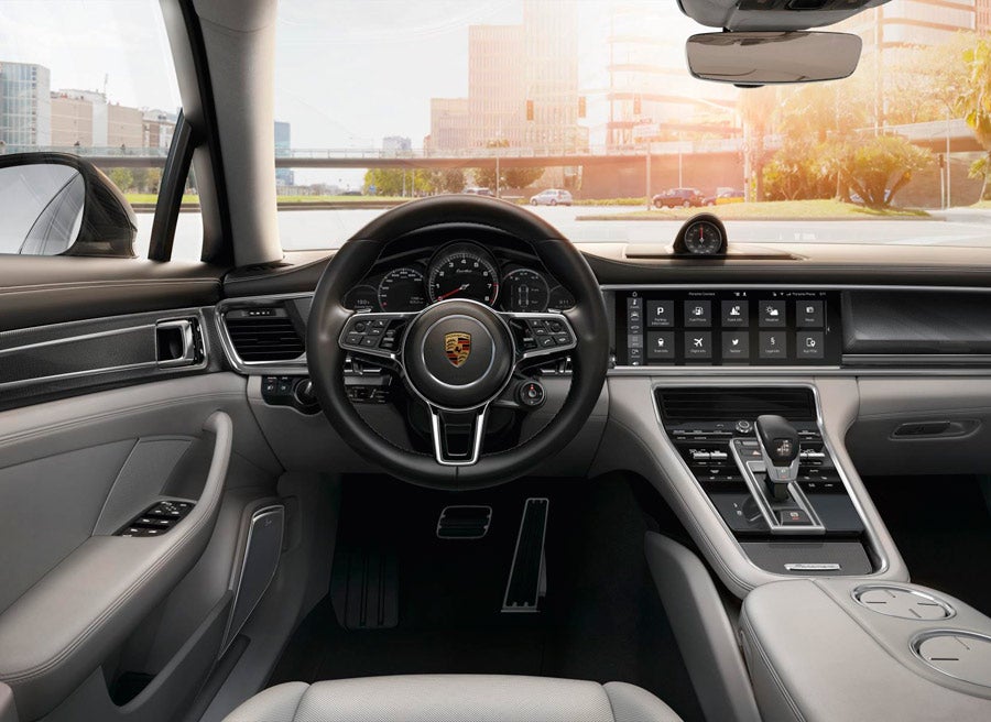 El nuevo Porsche Panamera es el primero en usar esta tecnología.