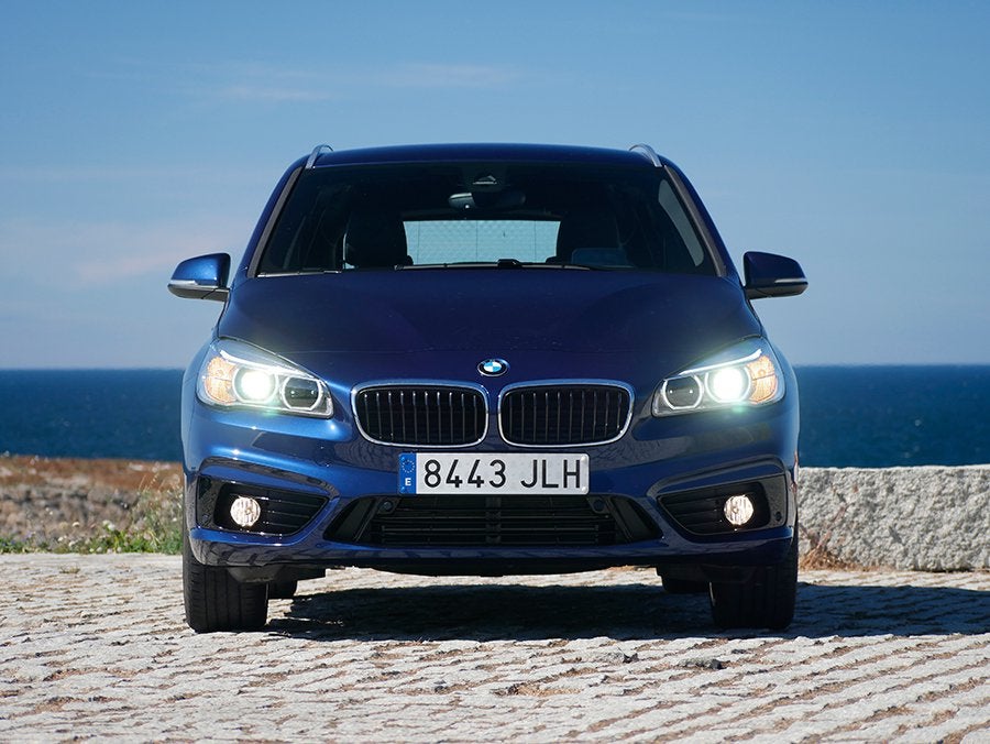 Prueba del BMW 225 XE Active Tourer híbrido enchufable 2016 equipamiento