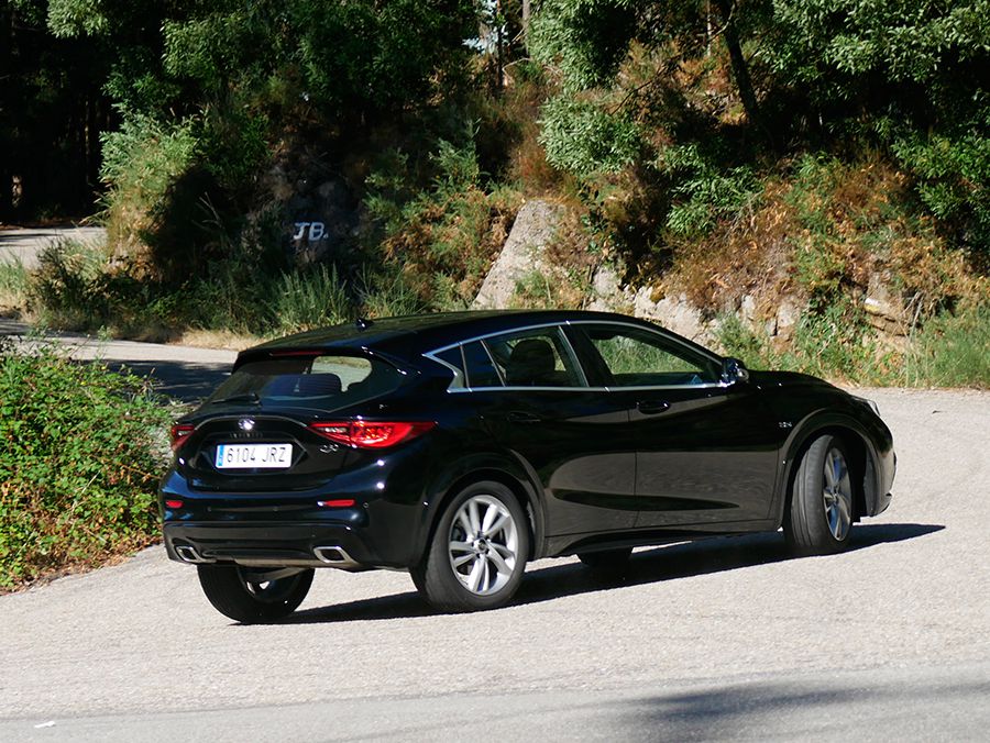 Prueba del Infiniti Q30 2.2d 170 CV Premium 2016