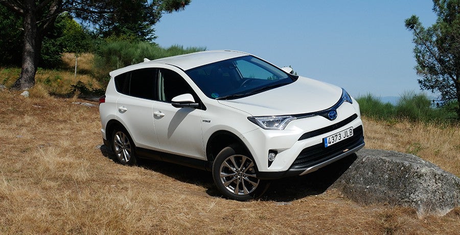 Prueba del Toyota Rav4 híbrido de tracción total 2016 Prueba del Toyota Rav4 híbrido de tracción total 2016