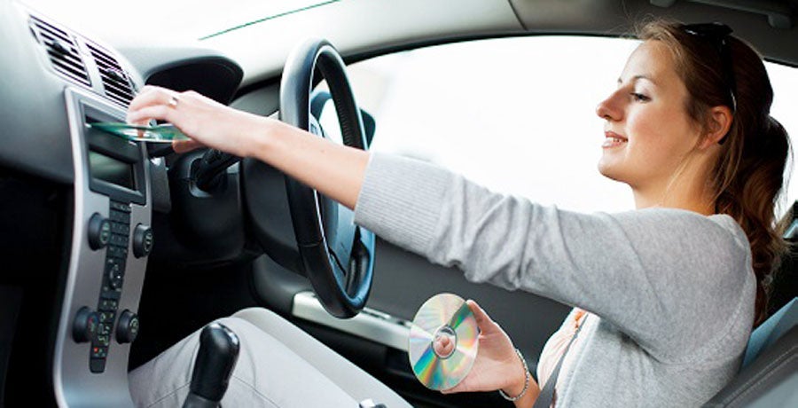 La música que escuchas al volante afecta a tu conducción La música que escuchas al volante afecta a tu conducción