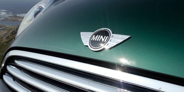 Qué significa el logo de Mini
