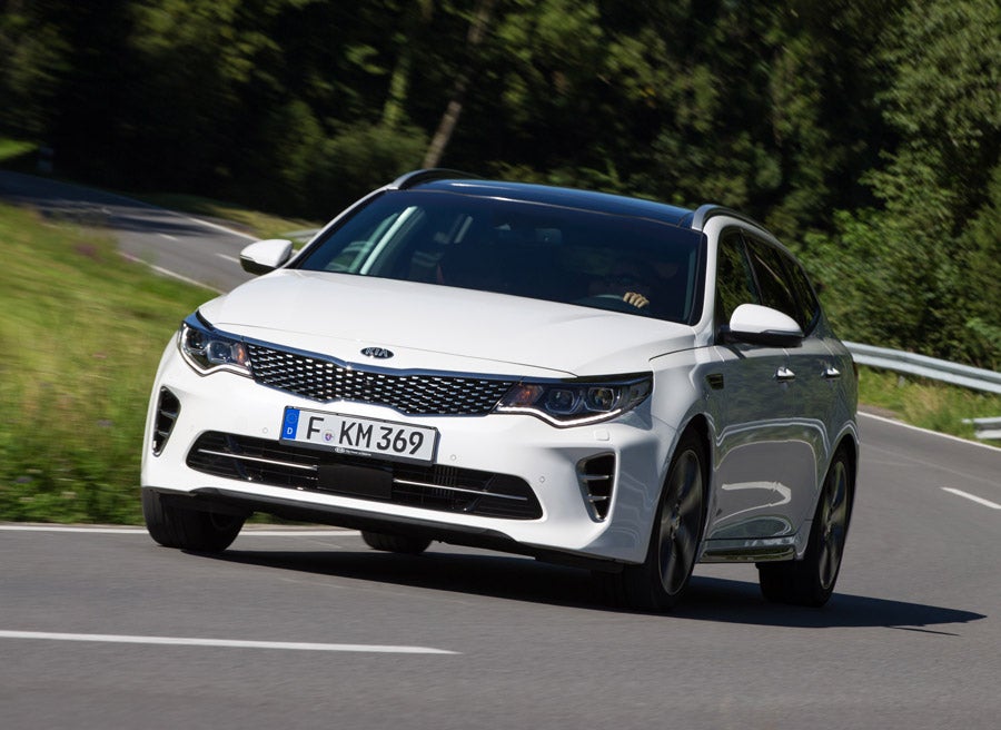 Las suspensiones del Kia Optima Sportwagon derivan de las de la berlina, pero tienen ciertas peculiaridades.
