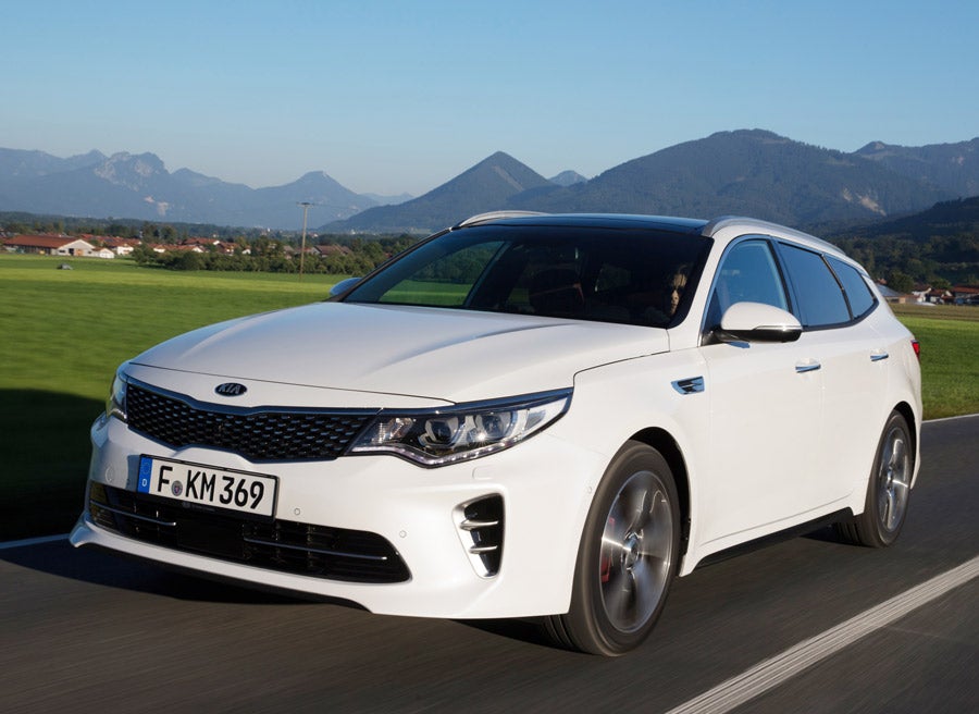 Con 245 CV, la versión de gasolina "GT" será la más potente.