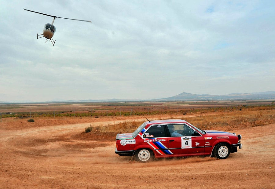 La organización cuenta con medios tan interesantes como un helicóptero para cubrir el Spain Classic Raid de la mejor manera posible.