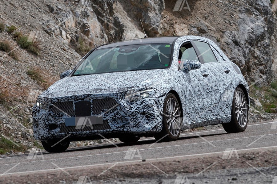 Nuevas fotos y vídeo espía del nuevo Mercedes Clase A 2018 Nuevas fotos y vídeo espía del nuevo Mercedes Clase A 2018