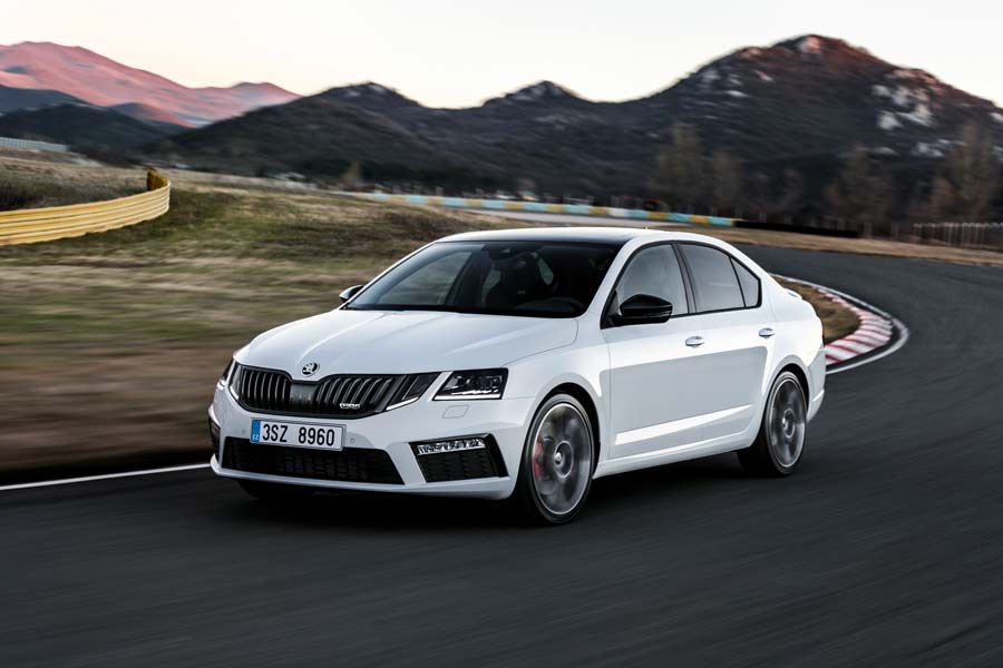 Skoda Octavia RS 2017, más potencia y tecnología Skoda Octavia RS 2017, más potencia y tecnología
