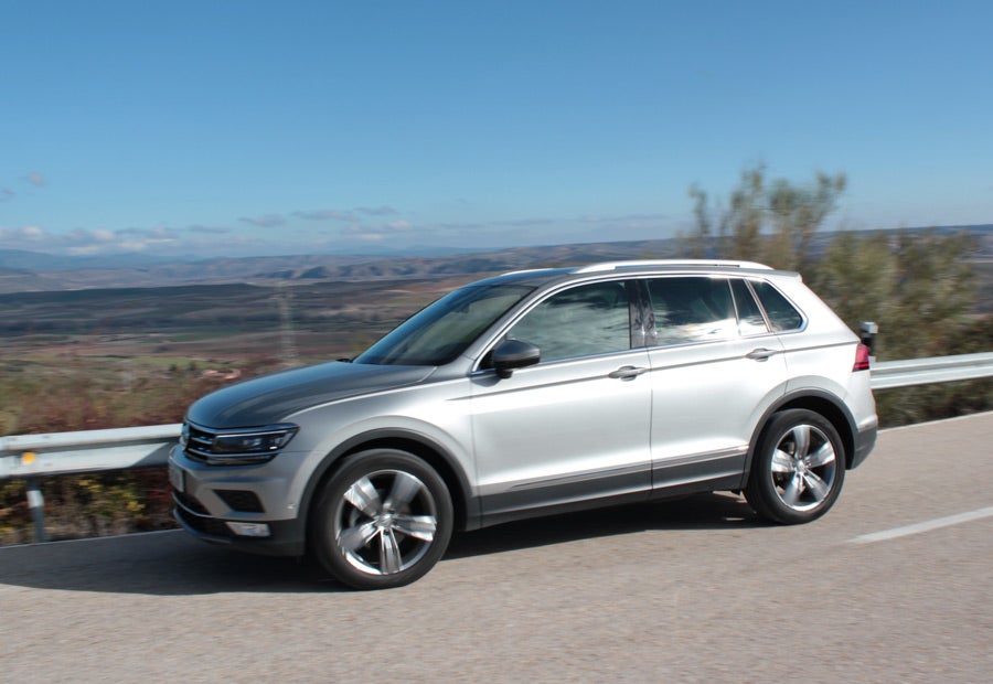 El VW Tiguan 2.0 TDI 4x4 DSG alcanza 200 km/h.
