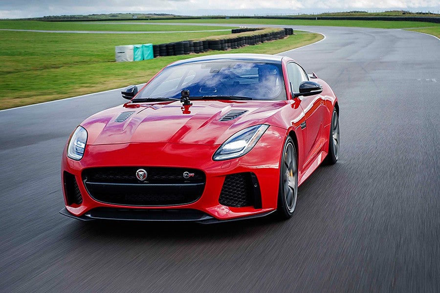 Novedades en el Jaguar F-Type 2017 con tecnología GoPro Novedades en el Jaguar F-Type 2017 con tecnología GoPro