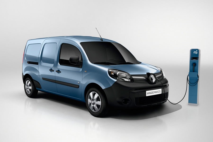 Renault Kangoo ZE y Master ZE, la marca francesa electrifica su gama comercial Renault Kangoo ZE y Master ZE, la marca francesa electrifica su gama comercial