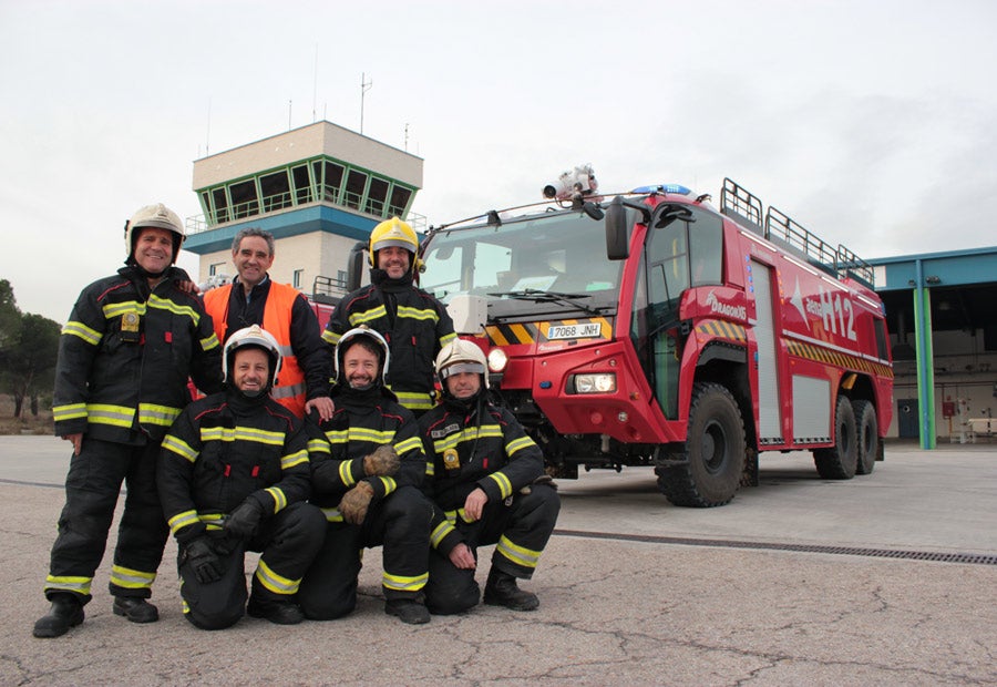 Como se puede apreciar, son un equipo unido y siempre dispuesto para solventar las emergencias.