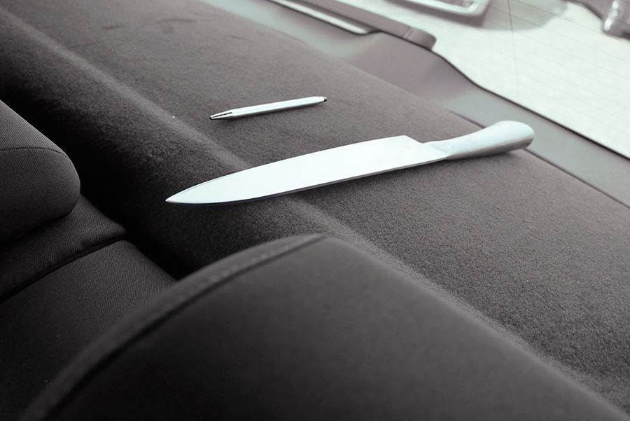 El bolígrafo asesino o cómo evitar lesiones con los objetos sueltos en el coche El bolígrafo asesino o cómo evitar lesiones con los objetos sueltos en el coche